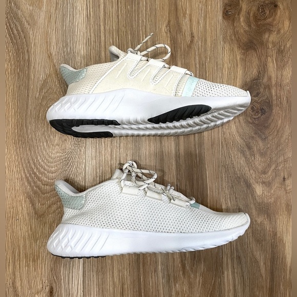 adidas WMNS Tubular Dusk Chalk White Ash Grey Size 7.5 EUC - Picture 4 of 6